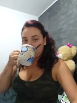 LizzRouse online show from November 24, 2025, 7:03 pm