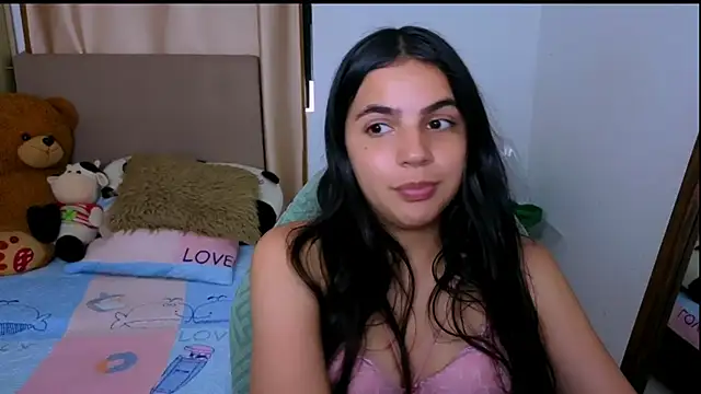  elenna online show from January 15, 2026, 6:11 pm