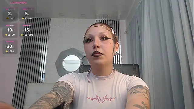 Snapshot of Jessie_williams chatting on June 1, 2026, 7:35 pm Jessie williams online show from June 1, 2026, 7:35 pm