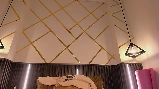  rebecca1 online show from April 15, 2026, 1:33 am