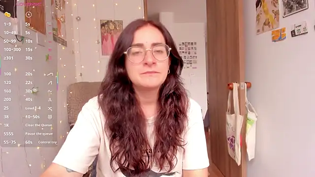 linda giggle online show from October 25, 2025, 3:01 pm