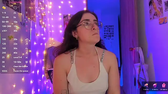 linda giggle online show from December 5, 2025, 12:32 am