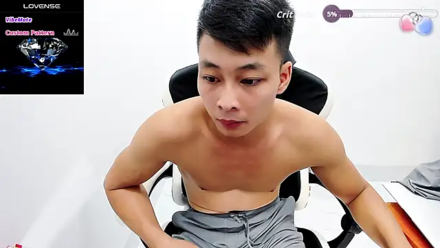 Naughty--asian online show from October 24, 2025, 2:43 am