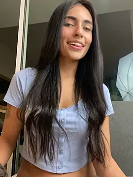 DaphneUwu online show from April 29, 2026, 1:32 am