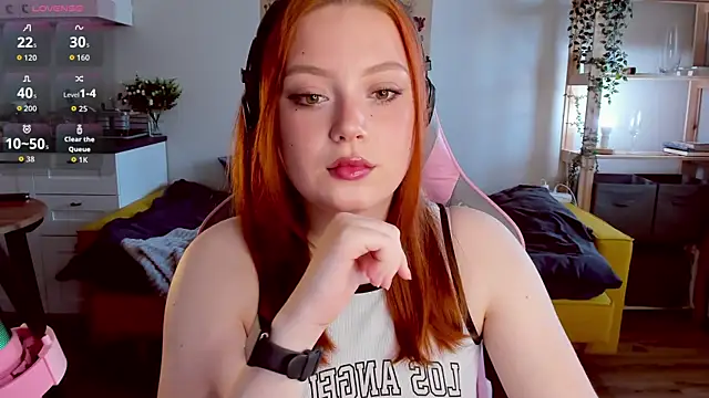 Snapshot of Sofy_Benson chatting on September 11, 2025, 11:21 am Sofy Benson online show from September 11, 2025, 11:21 am