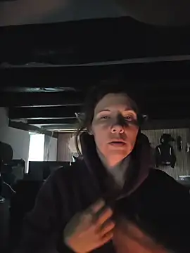 Lina lou4 online show from March 26, 2026, 8:45 am