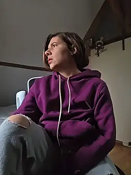 Lina lou4 online show from December 15, 2025, 12:55 pm