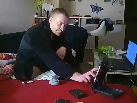 82liska online show from February 20, 2026, 11:06 pm