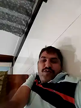 Snapshot of Amandev7 chatting on May 29, 2026, 3:01 am Amandev7 online show from May 29, 2026, 3:01 am
