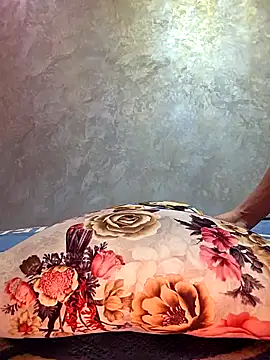 Snapshot of Charmoota_arab chatting on September 9, 2025, 6:06 pm Charmoota arab online show from September 9, 2025, 6:06 pm