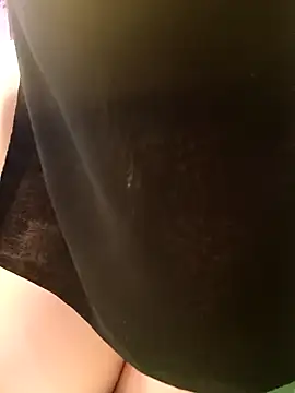 Snapshot of Charmoota_arab chatting on February 13, 2025, 5:54 pm Charmoota arab online show from February 13, 2025, 5:54 pm