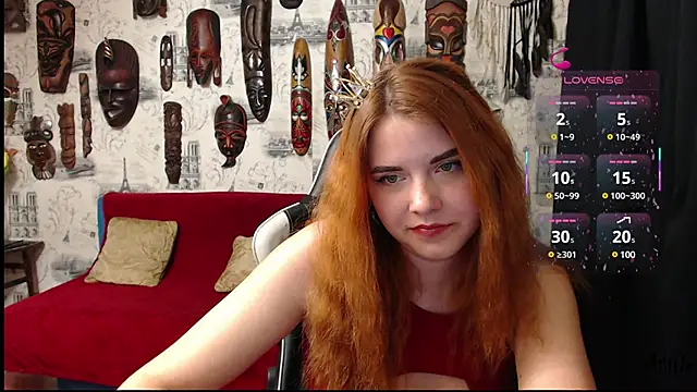 CrazyLaGirl online show from March 13, 2025, 9:37 pm