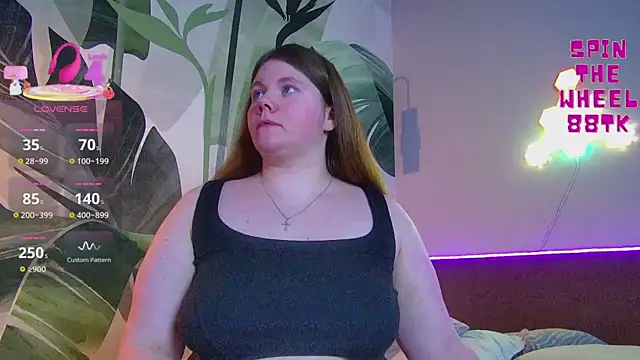 RubyValen online show from February 5, 2026, 1:12 am