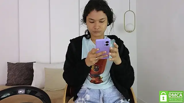 sexychanell 18 online show from October 9, 2025, 1:00 pm