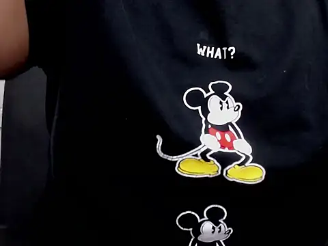 Laura hottt online show from May 14, 2026, 2:30 am