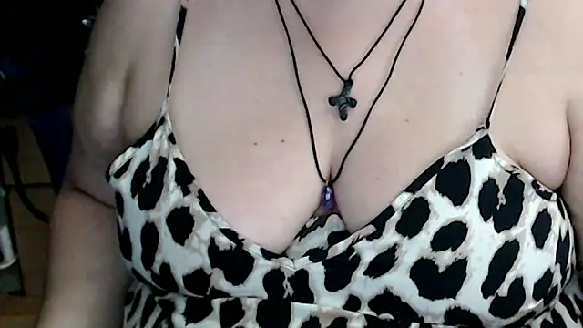 mayasmith online show from November 17, 2025, 7:34 am