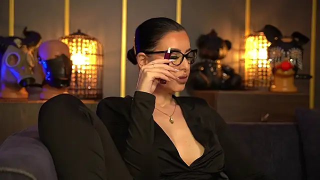 kelly kent online show from April 25, 2026, 8:06 pm