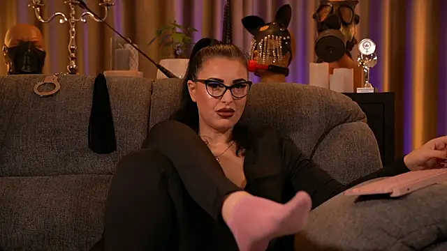 kelly kent online show from October 10, 2025, 9:59 pm