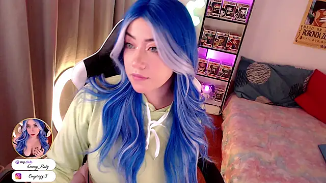 Emmy Ruiz online show from September 20, 2025, 11:43 pm