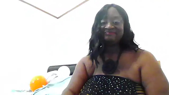 Snapshot of Katiefyi chatting on February 22, 2026, 9:16 pm Katiefyi online show from February 22, 2026, 9:16 pm