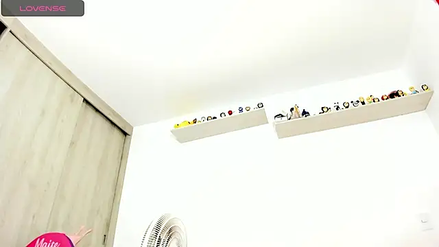 maite xxx online show from March 15, 2025, 7:42 am