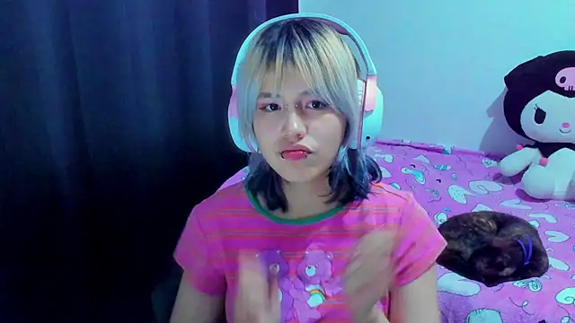 Akane-Mou online show from July 31, 2026, 6:24 am