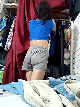 valeriaswang Lucas online show from March 22, 2026, 2:59 am