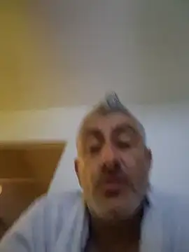 cuci45 online show from January 14, 2026, 5:16 pm