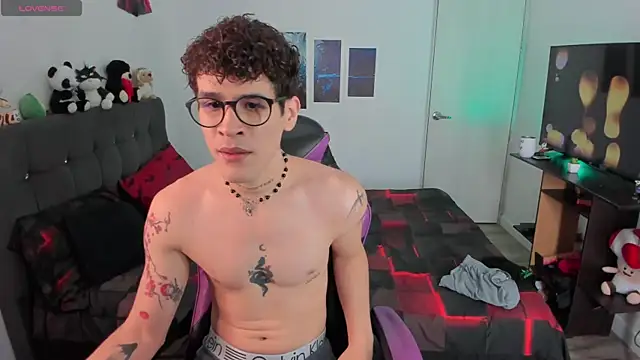 andybxby online show from May 18, 2026, 11:20 pm