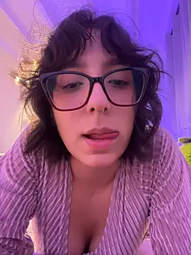 Snapshot of aurora_xoxo chatting on December 21, 2024, 7:45 am aurora xoxo online show from December 21, 2024, 7:45 am