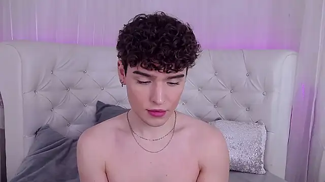 RobbyCharming online show from November 29, 2025, 4:01 am