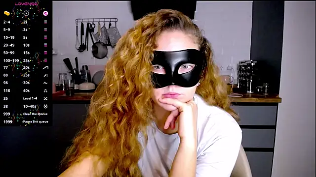 BubbbleGumm online show from November 27, 2025, 2:17 pm