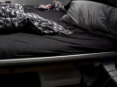 peterpaul2208 online show from November 30, 2025, 7:36 pm