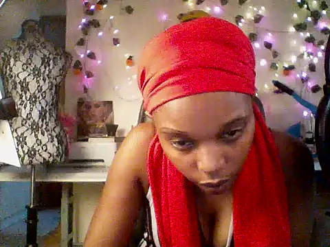 Snapshot of Anaconda2350 chatting on May 5, 2026, 12:41 pm Anaconda2350 online show from May 5, 2026, 12:41 pm
