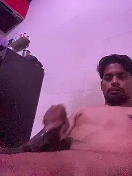 Snapshot of thegoldensexting420 chatting on October 21, 2025, 6:57 am thegoldensexting420 online show from October 21, 2025, 6:57 am