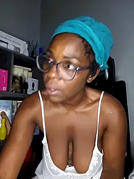 Shaniko89 online show from March 2, 2026, 6:03 am