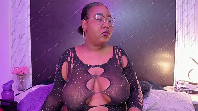 Darnellqueen online show from September 20, 2025, 1:10 am