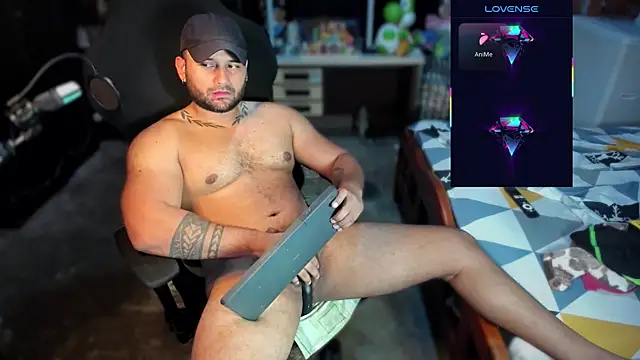 Snapshot of Imperion_king chatting on May 31, 2026, 10:43 pm Imperion king online show from May 31, 2026, 10:43 pm