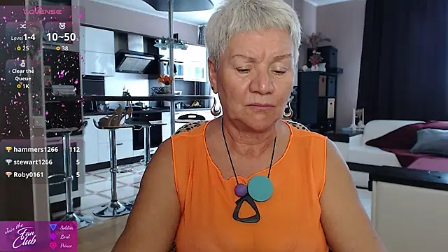 Snapshot of roxana_brooks chatting on June 18, 2026, 1:16 pm roxana brooks online show from June 18, 2026, 1:16 pm