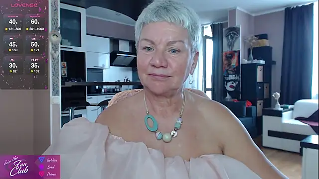 roxana brooks online show from September 22, 2025, 1:28 pm