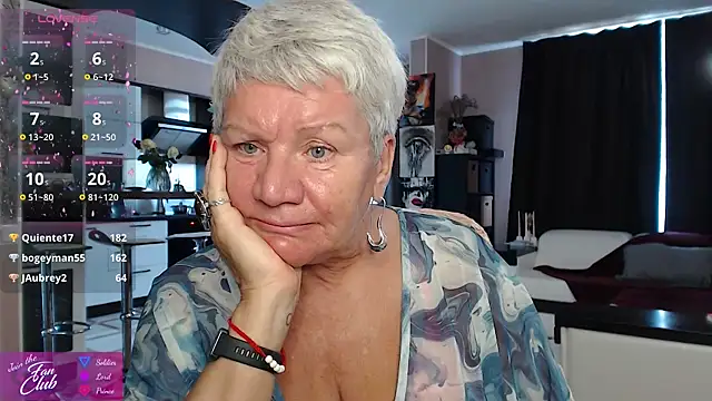 Snapshot of roxana_brooks chatting on July 28, 2026, 4:39 pm roxana brooks online show from July 28, 2026, 4:39 pm