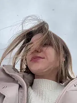 ValenciaShock online show from February 25, 2026, 6:57 am