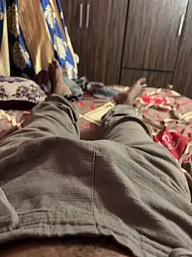yo19boy online show from June 5, 2026, 2:49 am