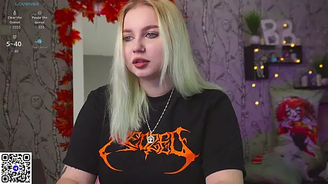 Moon Valkyrie online show from November 11, 2025, 9:04 am