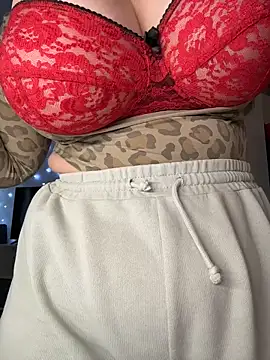 Snapshot of OdriOlsens chatting on February 24, 2026, 6:47 am OdriOlsens online show from February 24, 2026, 6:47 am