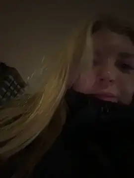 Snapshot of OdriOlsens chatting on November 24, 2025, 12:43 am OdriOlsens online show from November 24, 2025, 12:43 am