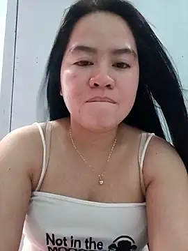 cute-cute-cute online show from May 9, 2026, 4:38 am