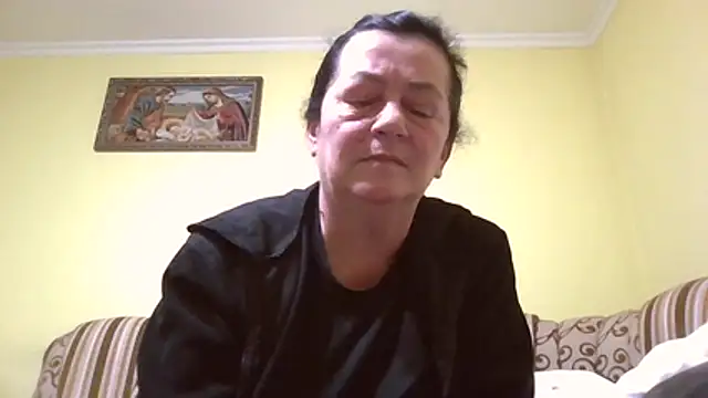 GypsiQueen2 online show from February 23, 2026, 7:58 pm