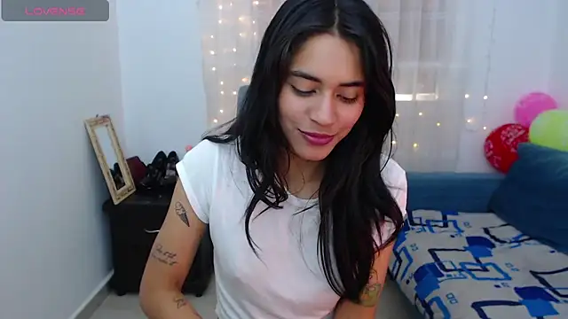 Snapshot of imSophia chatting on February 28, 2026, 7:46 pm imSophia online show from February 28, 2026, 7:46 pm