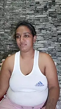 Xindias fantasyX online show from December 15, 2025, 7:09 pm